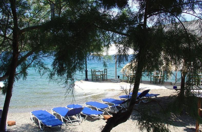 Отель Mantas Bay Лоутраки Экстерьер фото